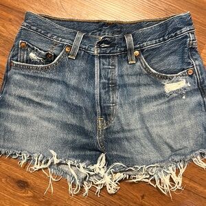 Levi jean shorts